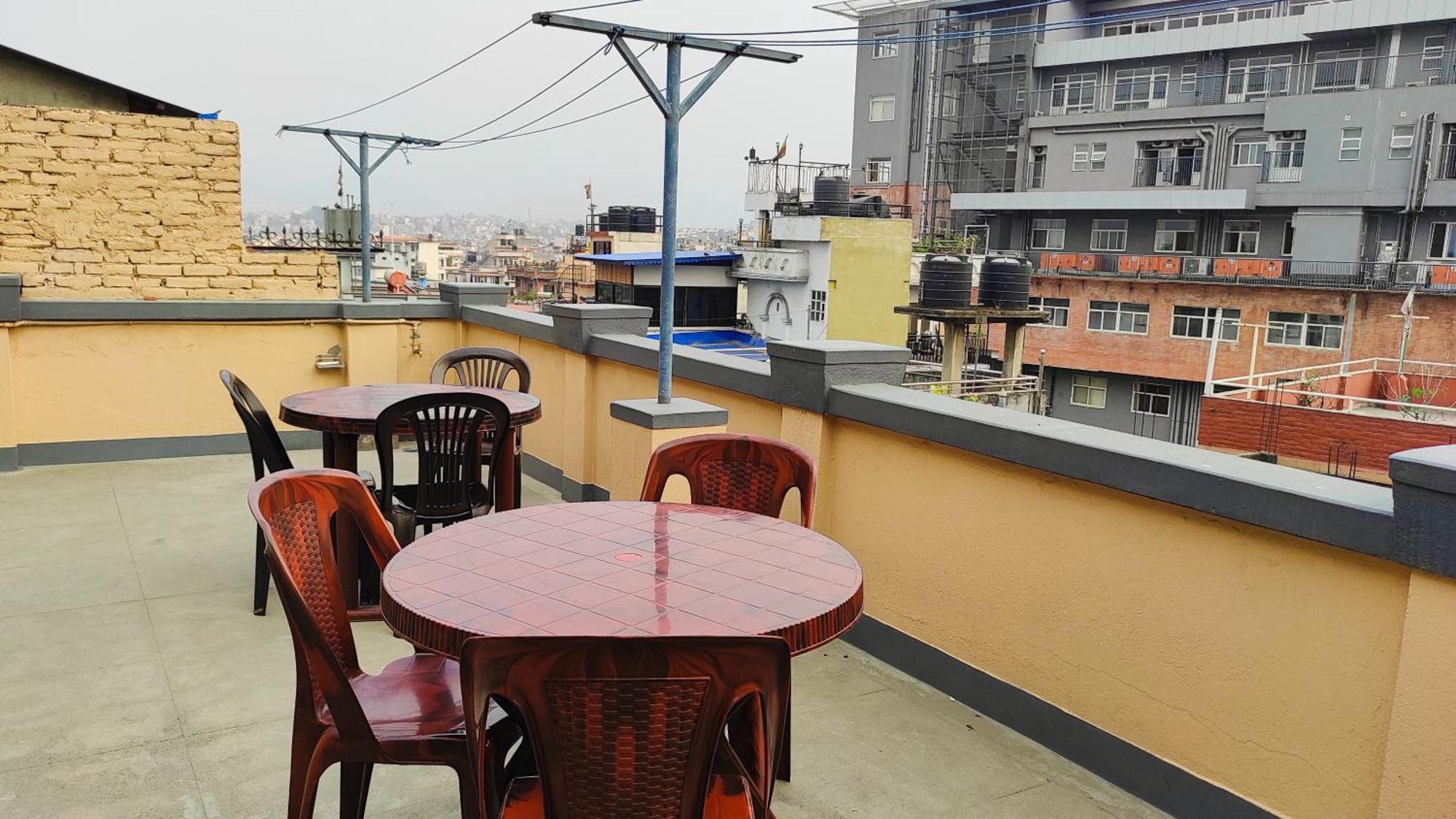 Budget Backpackers Hotel Lalitpur Exterior photo
