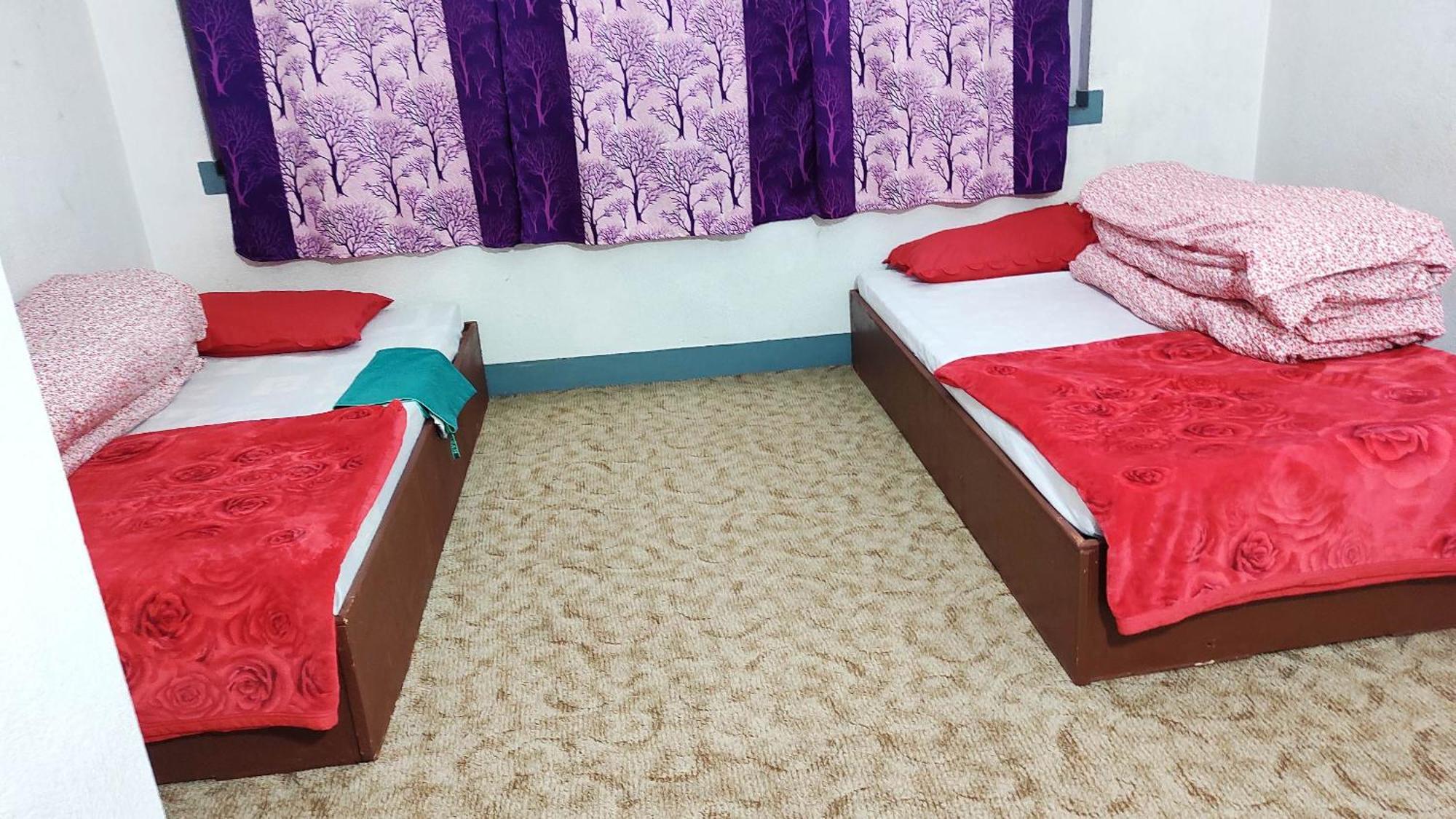 Budget Backpackers Hotel Lalitpur Exterior photo