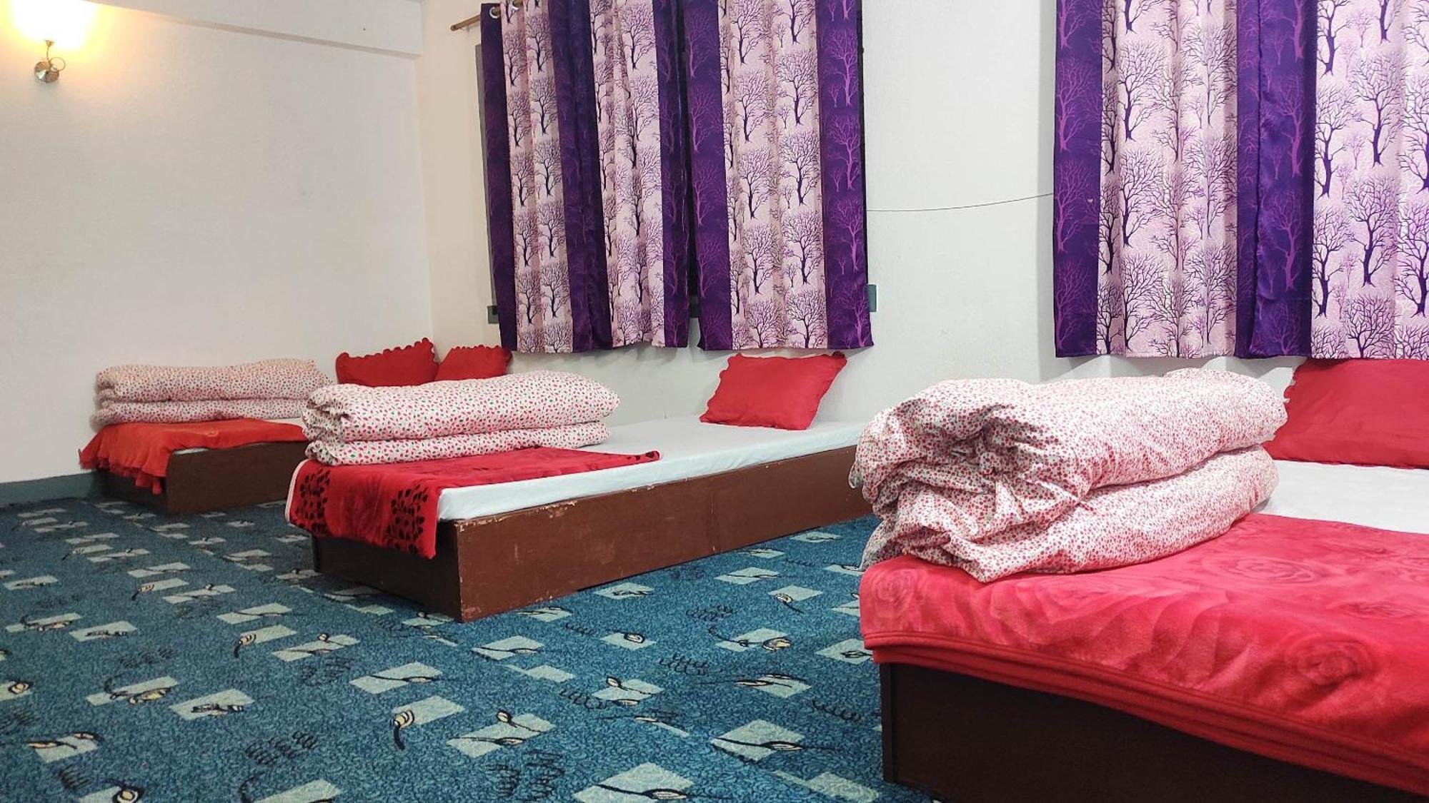 Budget Backpackers Hotel Lalitpur Exterior photo