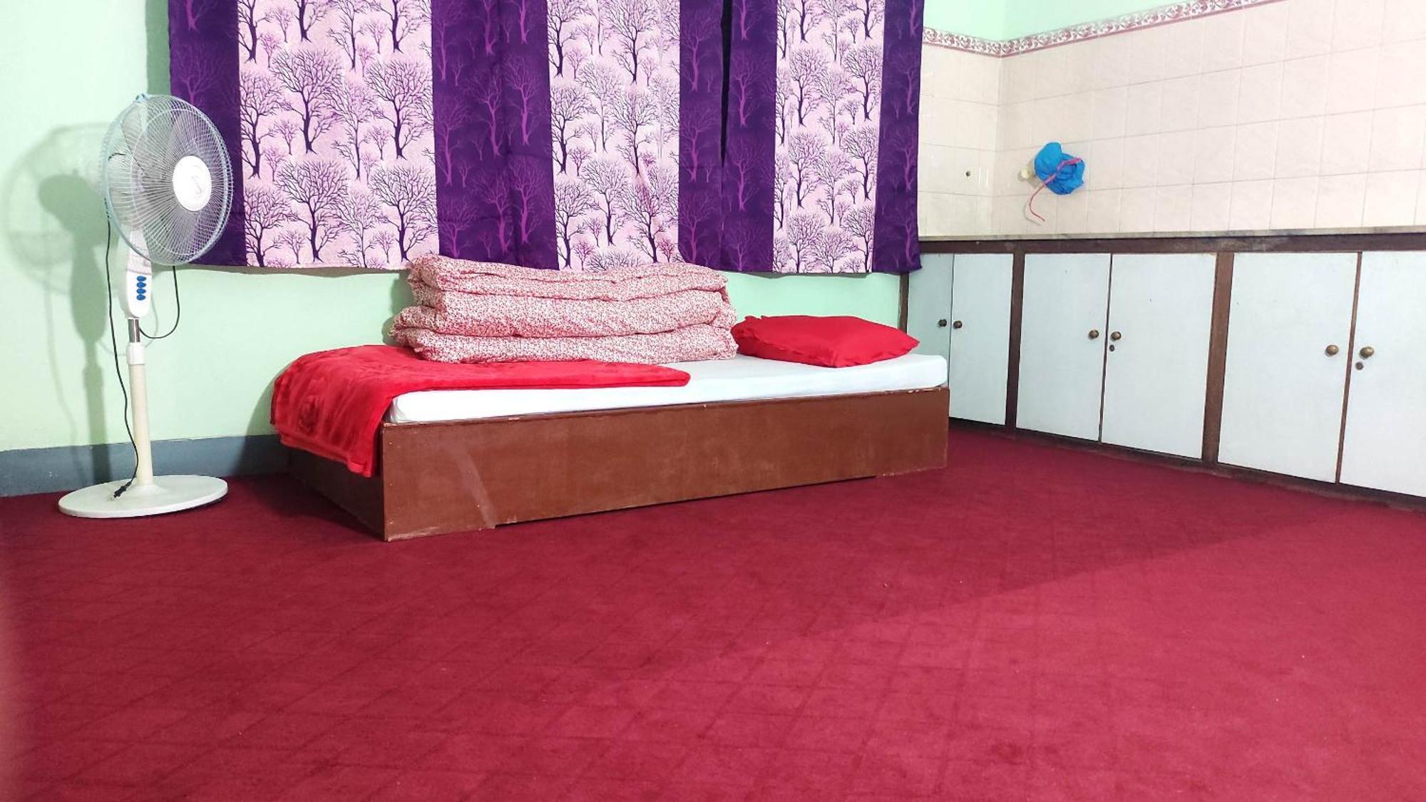 Budget Backpackers Hotel Lalitpur Exterior photo