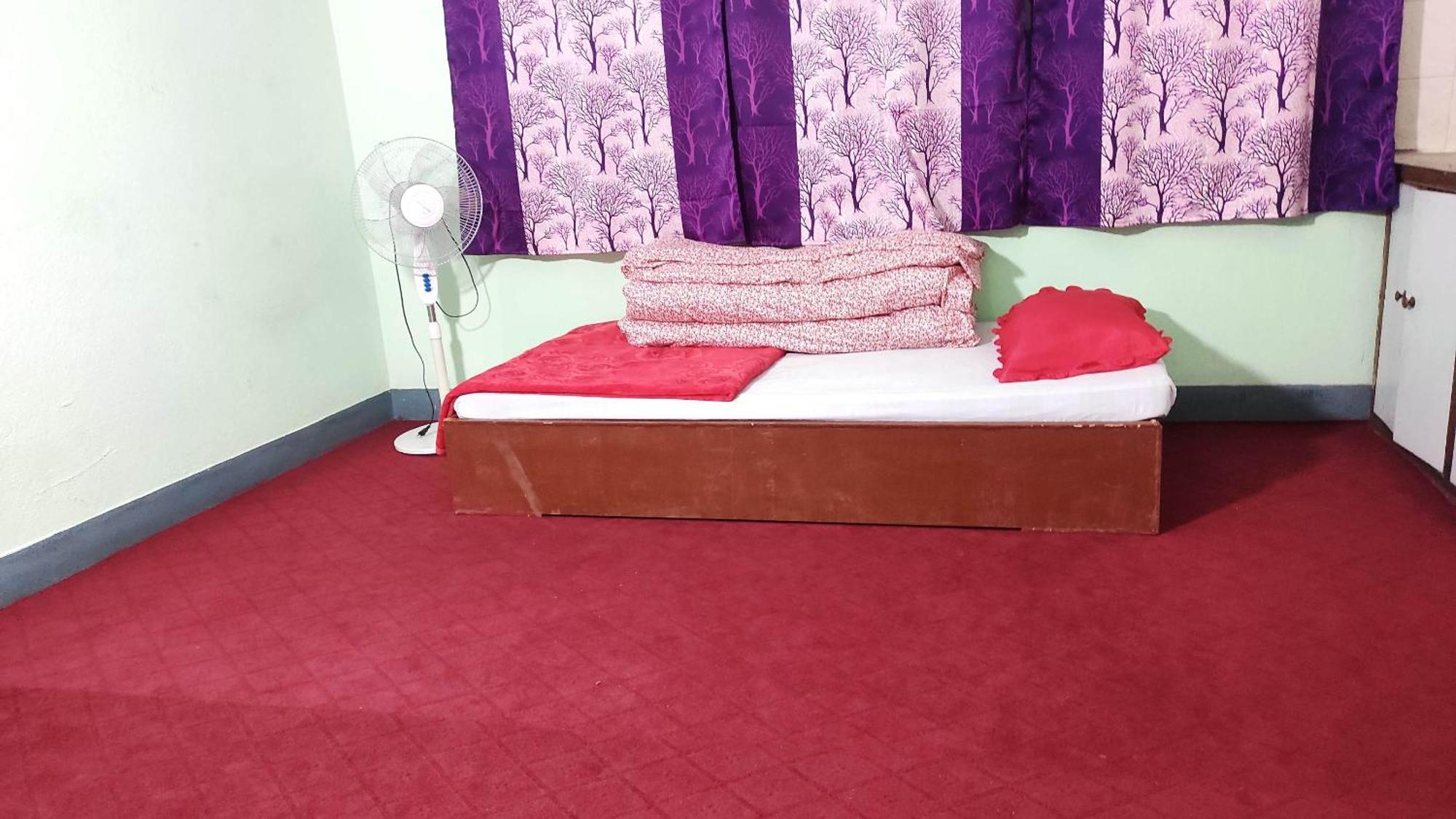 Budget Backpackers Hotel Lalitpur Exterior photo