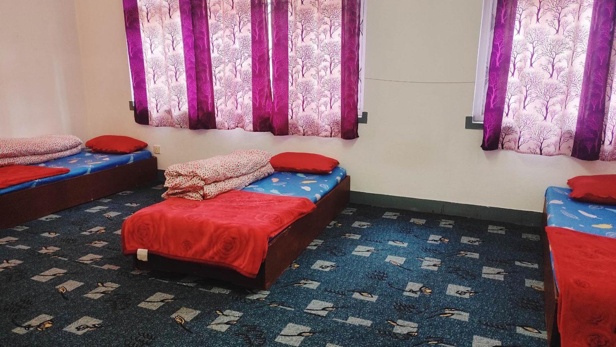 Budget Backpackers Hotel Lalitpur Exterior photo